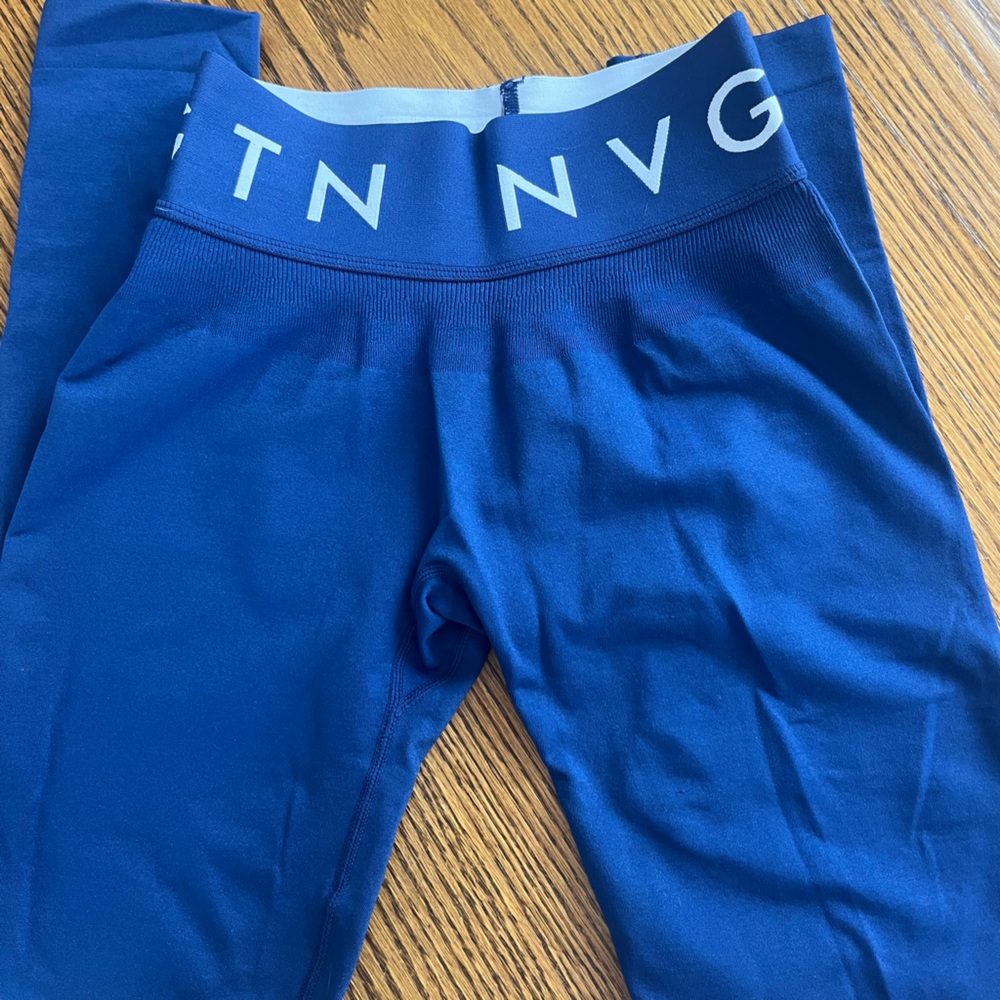 Nvgtn navy sport seamless legging